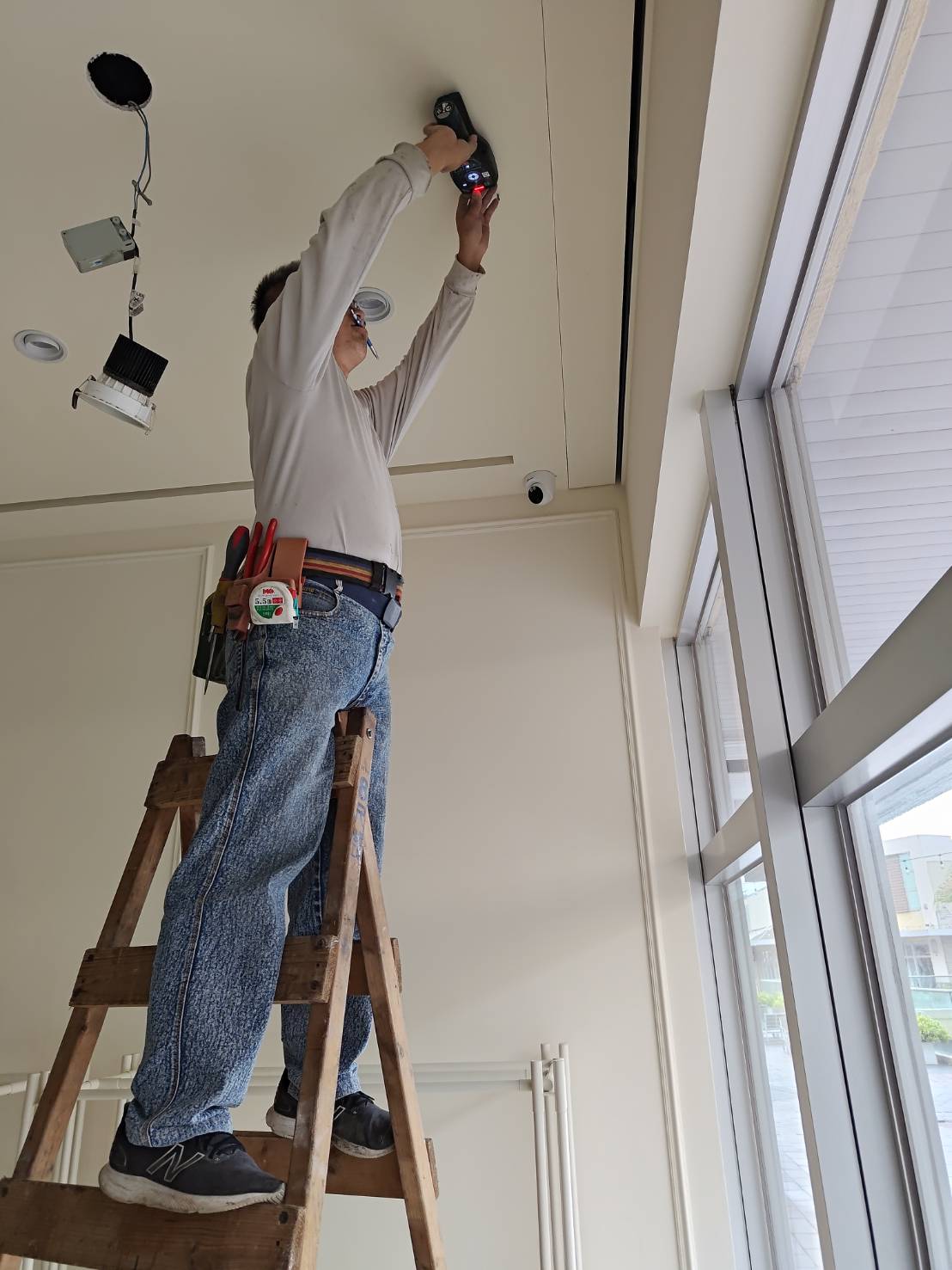 桃園青埔燈具更換