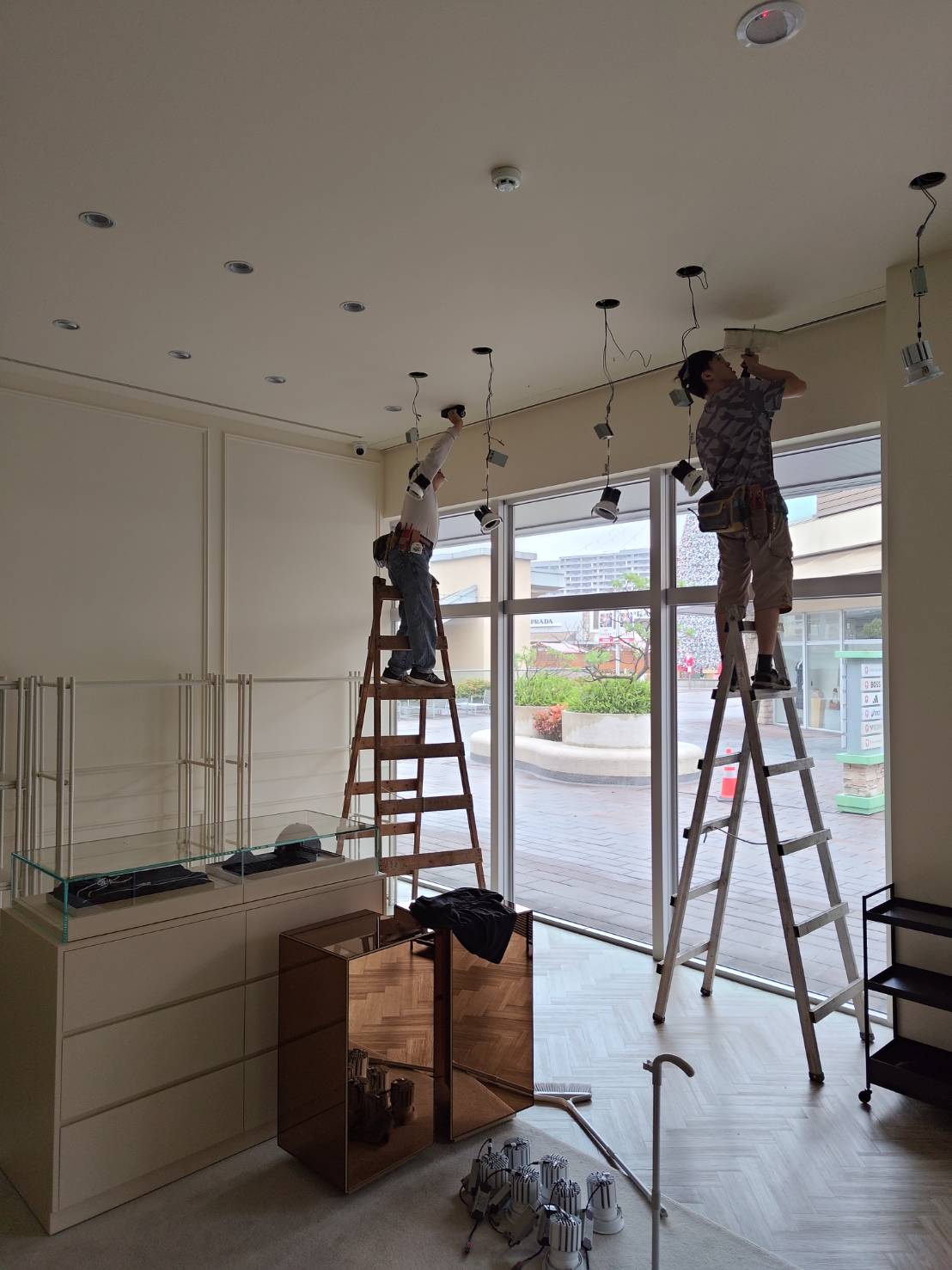 桃園青埔燈具更換