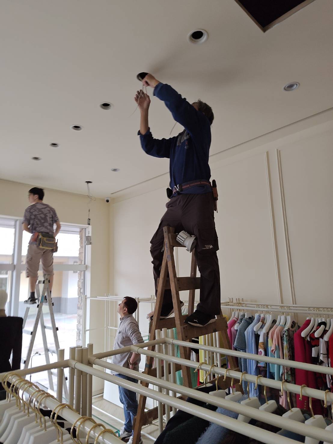 桃園青埔燈具更換